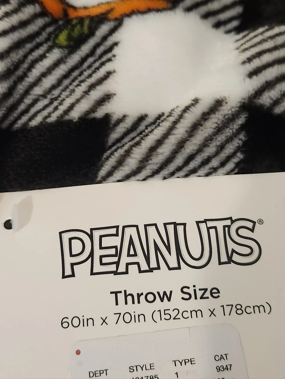 Peanuts Black White Orange Halloween Pumpkin Throw 60 x 70